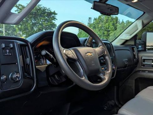 Used 2018 Chevrolet Silverado 2500 W/T w/ WT Convenience Package RWD image 23
