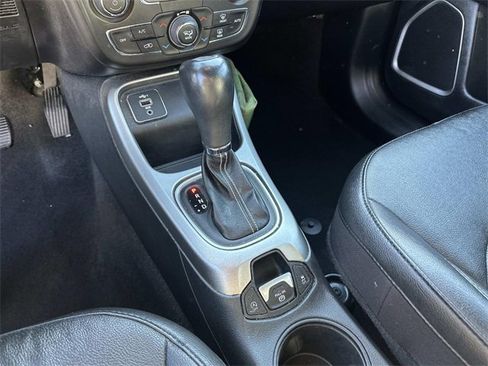 Certified 2021 Jeep Compass 80th Special Edition image 25