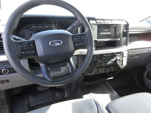 New 2024 Ford F450 XL w/ XL Chrome Package image 7