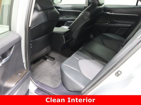 Used 2023 Toyota Camry SE image 25