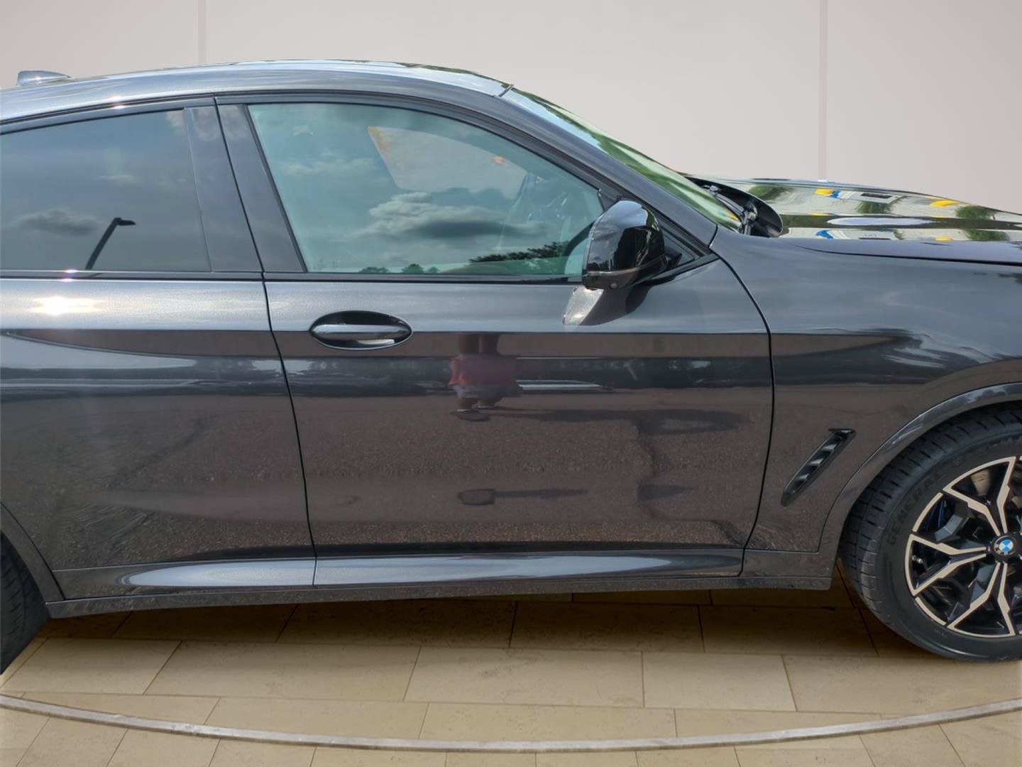 Used 2023 BMW X4 M40i AWD/4WD image 33