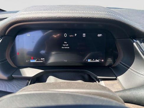New 2026 Jeep Grand Cherokee Altitude AWD/4WD image 22