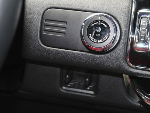 Used 2023 Lincoln Navigator L Reserve image 39