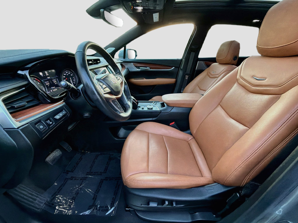 Used 2024 Cadillac XT5 Premium Luxury w/ Technology Package FWD image 20