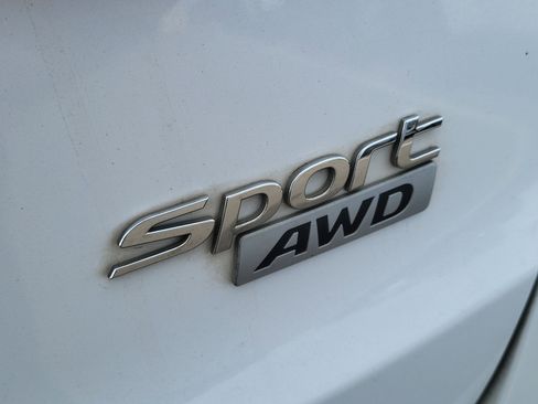 Used 2018 Hyundai Santa Fe Sport w/ 2.4L Value Package 02 image 11