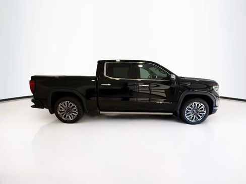 Used 2024 GMC Sierra 1500 Denali Ultimate AWD/4WD image 8