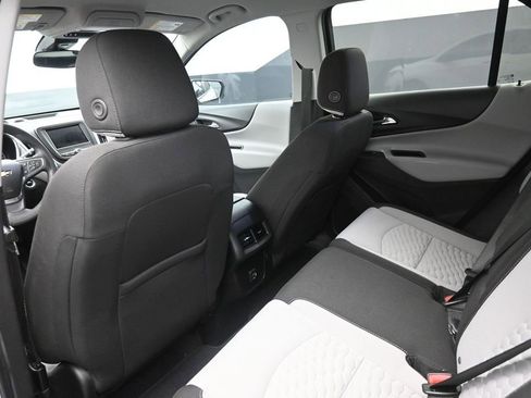 Used 2021 Chevrolet Equinox LS w/ LS Convenience Package FWD image 25