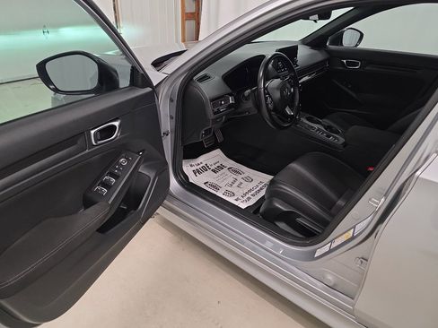 Used 2022 Honda Civic Sport image 14