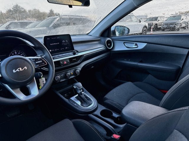 Certified 2024 Kia Forte LXS w/ LXS Technology Package FWD image 21
