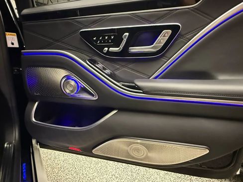 Used 2023 Mercedes-Benz Maybach S 580 S 580 4MATIC Sedan 4D image 34