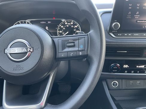 Certified 2023 Nissan Rogue SV image 13