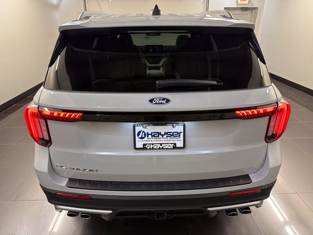 New 2027 Ford Explorer Platinum w/ 3.0L Ultimate Package AWD/4WD image 5