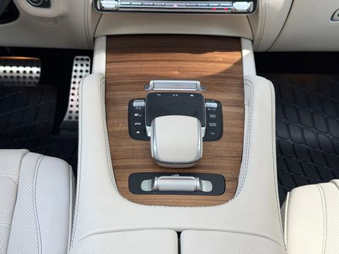 Certified 2024 Mercedes-Benz GLS 580 GLS 580 image 14