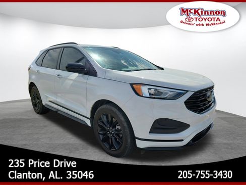 Used 2024 Ford Edge SE w/ Black Appearance Package image 1
