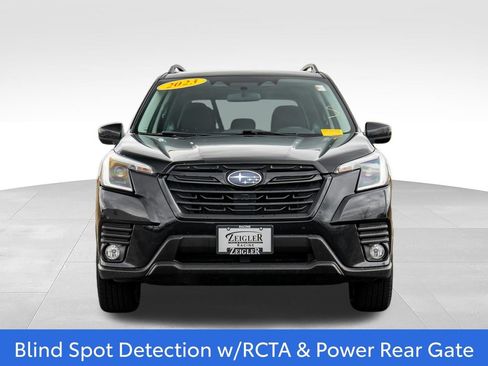 Used 2023 Subaru Forester Premium AWD/4WD image 2