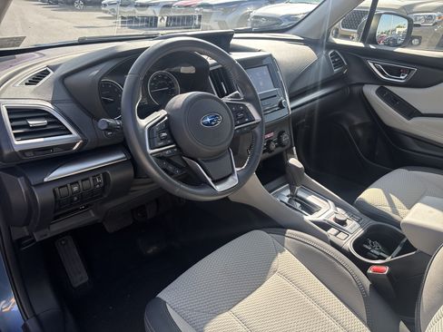 Used 2021 Subaru Forester Premium AWD/4WD image 31