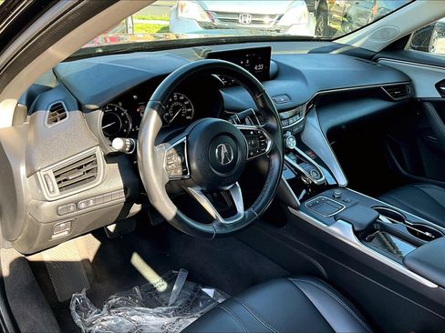 Used 2023 Acura TLX image 13