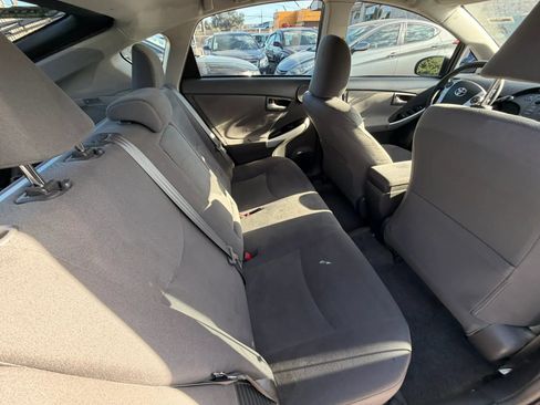 Used 2010 Toyota Prius Five FWD image 25
