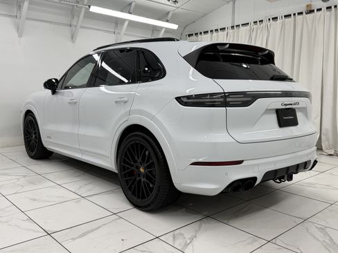 Certified 2023 Porsche Cayenne GTS AWD/4WD image 3