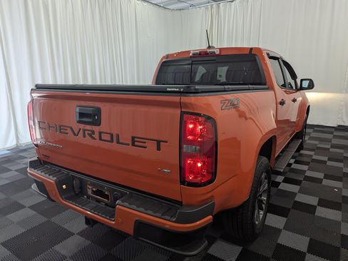 Used 2021 Chevrolet Colorado Z71 w/ Safety Package AWD/4WD image 8