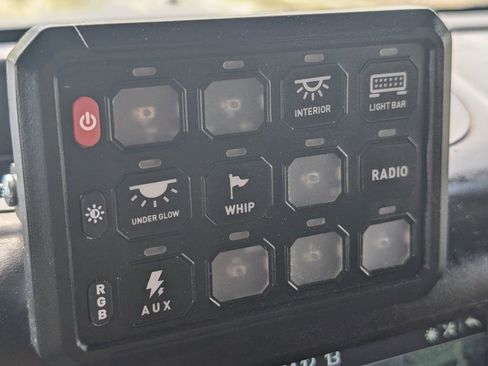 Used 2013 Jeep Wrangler Unlimited Sport image 15