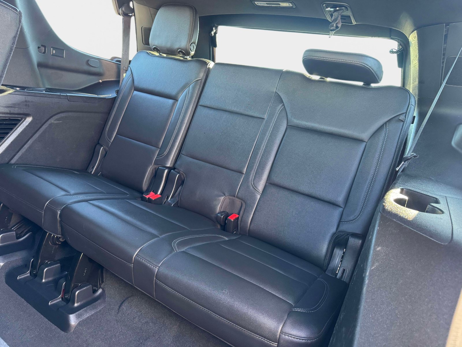 Used 2021 Chevrolet Tahoe LT AWD/4WD image 16