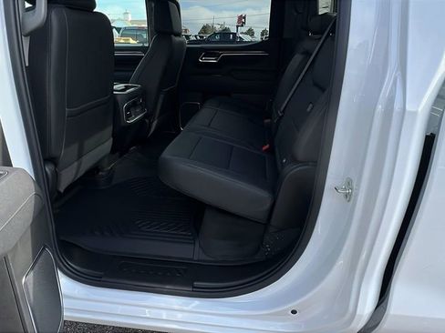 Used 2026 Chevrolet Silverado 1500 LTZ w/ LTZ Premium Package image 18