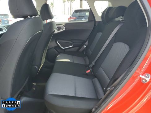 Used 2024 Kia Soul LX w/ Option Group 015 image 12