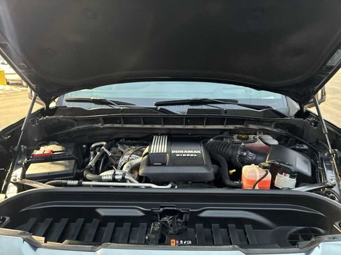 Certified 2023 GMC Sierra 1500 AT4 w/ Technology Package image 31