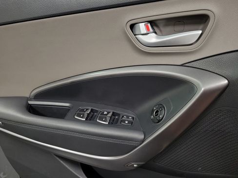 Used 2018 Hyundai Santa Fe Sport FWD image 27