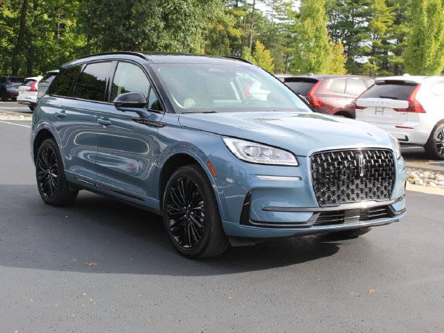 Certified 2024 Lincoln Corsair Reserve w/ Equipment Group 201A AWD/4WD image 1