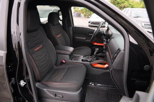 Certified 2025 Nissan Frontier PRO-4X w/ Pro Convenience Package AWD/4WD image 29