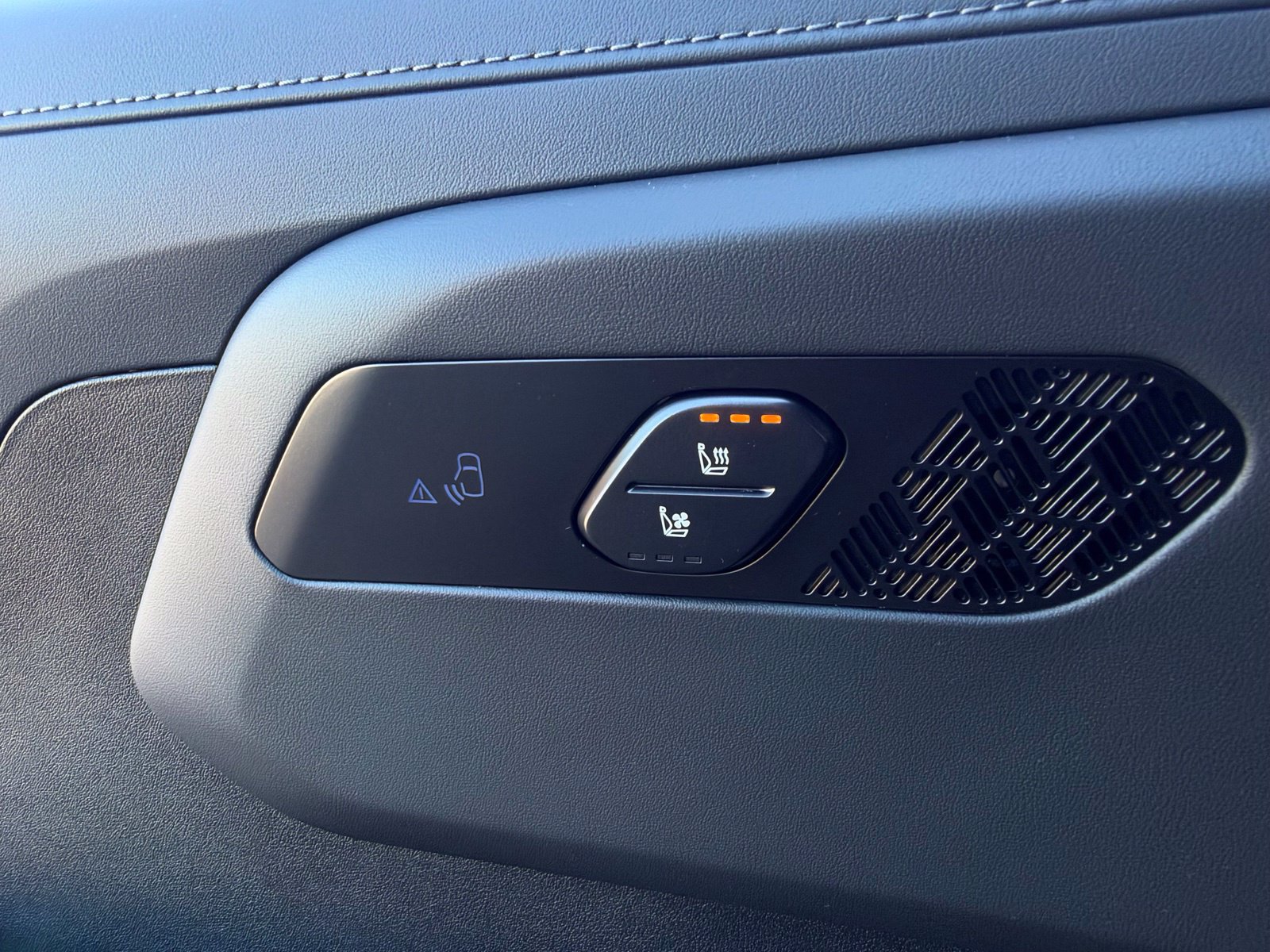 Used 2027 Kia Telluride X-Line SX Prestige AWD/4WD image 28