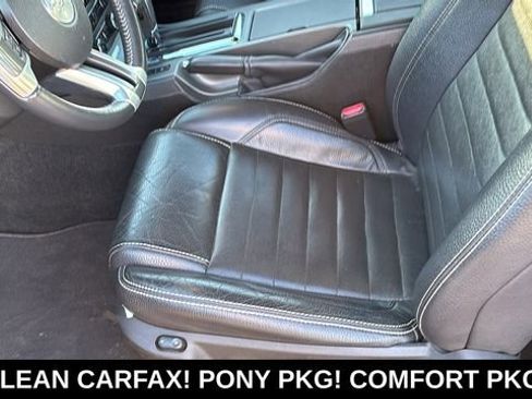 Used 2011 Ford Mustang Premium w/ 202A Rapid Spec Order Code RWD image 24