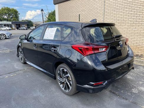 Used 2017 Toyota Corolla iM w/ Protection Package FWD image 3