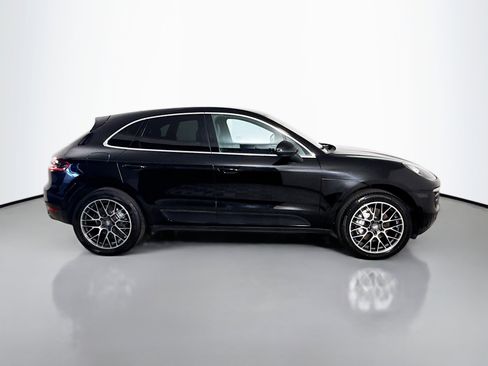 Used 2018 Porsche Macan S image 11
