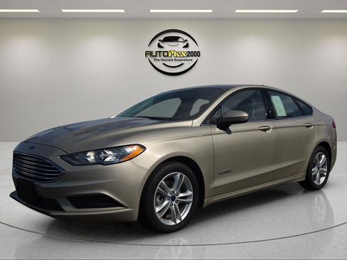 Used 2018 Ford Fusion S image 3
