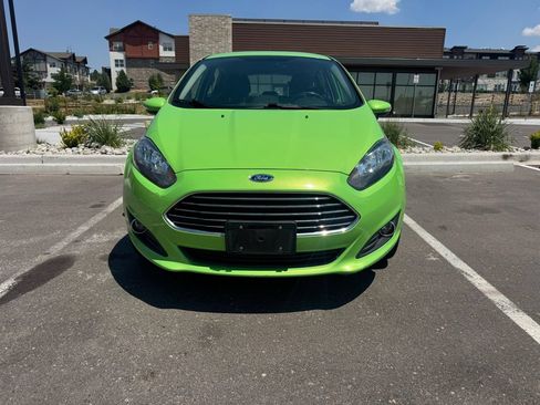 Used 2015 Ford Fiesta SE w/ Equipment Group 201A FWD image 3