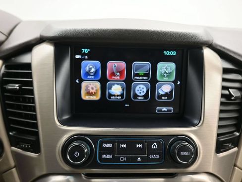 Used 2019 GMC Yukon XL Denali w/ Denali Ultimate Package AWD/4WD image 17