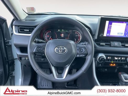 Used 2023 Toyota RAV4 XLE Premium image 12