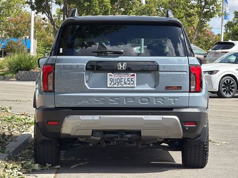 Certified 2026 Honda Passport TrailSport image 5