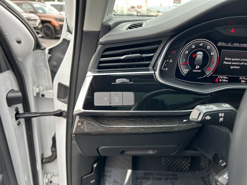 Used 2023 Audi Q7 3.0T Premium Plus w/ Premium Plus Package image 11