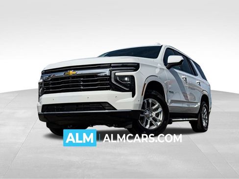 Used 2025 Chevrolet Tahoe LT AWD/4WD image 1