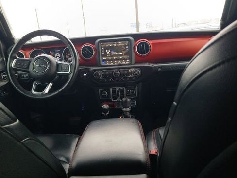 Used 2018 Jeep Wrangler Unlimited Rubicon AWD/4WD image 11