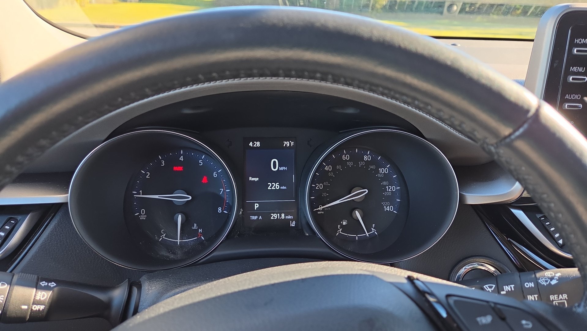 Used 2022 Toyota C-HR Limited FWD image 33