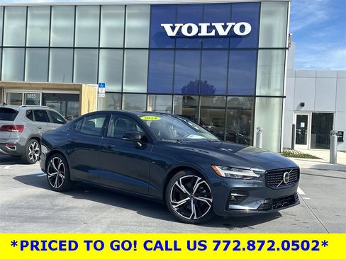 Used 2024 Volvo S60 B5 Core image 1