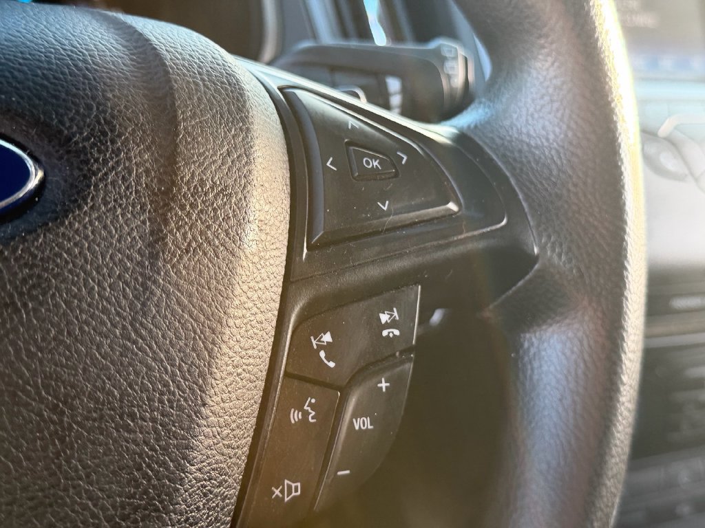 Used 2016 Ford Edge SE FWD image 20