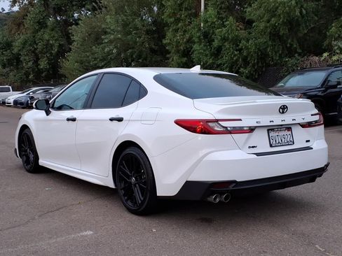 Used 2025 Toyota Camry SE w/ Multimedia Upgrade Package FWD image 7