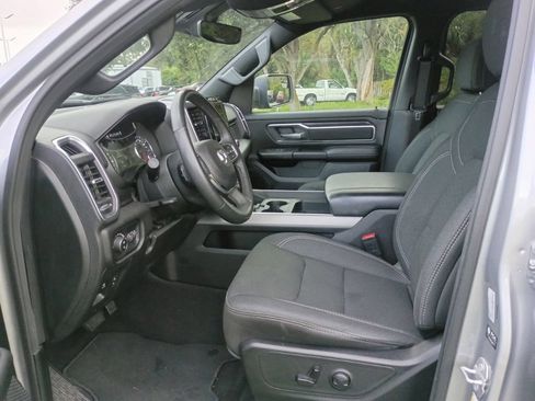 Used 2025 RAM 1500 Big Horn AWD/4WD image 13