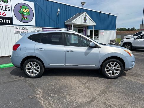 Used 2011 Nissan Rogue SV w/ SL Pkg AWD/4WD image 9